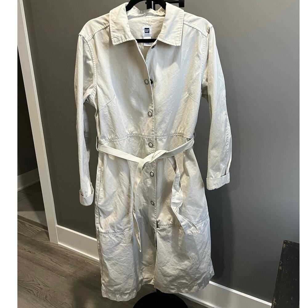 Vintage Gap Ladies Khaki Trench coat Snap Up Front With Belt And Pockets Size L